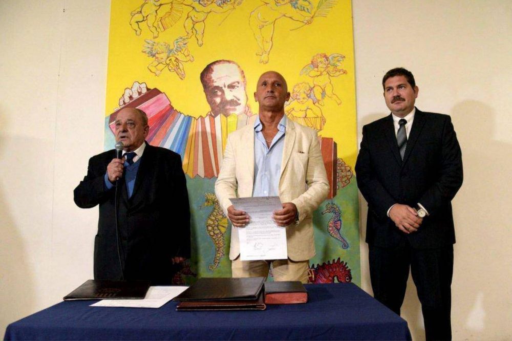 Handies: Lencina responsabiliz� al secretario de Hacienda de trabar el expediente