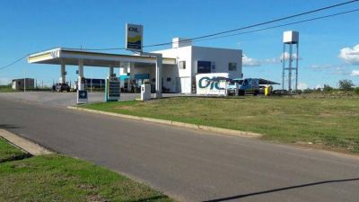 Operadores ex Oil urgidas por la coyuntura de bajas ventas, reclaman asesoramiento para el traspaso de marca