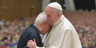 Fuerte revelaci�n de sacerdote italiano: Sufr� abusos en el seminario