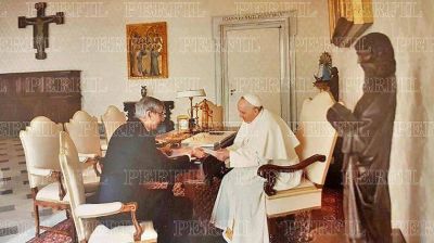 Doble desaf�o papal