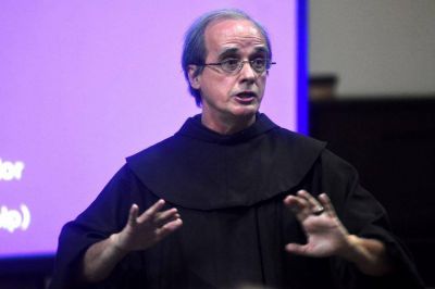 �Los peores muros son los que se construyen en las mentes�