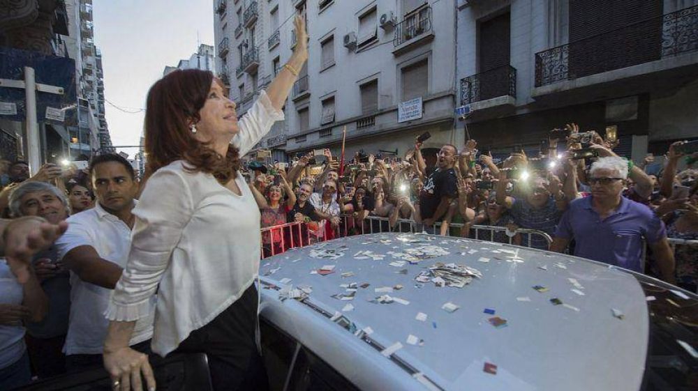 Cristina Kirchner vuelve a sentarse ante Bonado en Comodoro Py por ocho causas