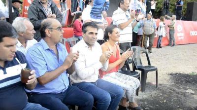 L�pez en la 43ta Fiesta del Girasol: �Estamos demostrando que Santamarina tiene un coraz�n de oro�