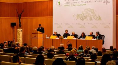 El Vaticano anuncia medidas concretas para luchar contra los abusos a menores