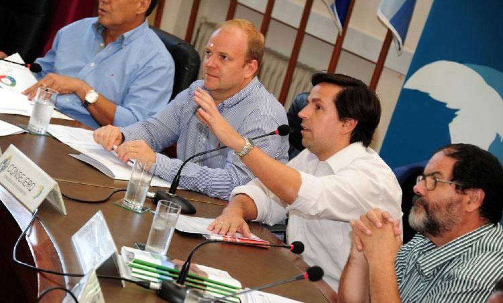 Proyecto entre cuatro Ministerios, subsidiar� compra de 100 unidades de transporte colectivo el�ctricas
