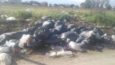 Basural a cielo abierto en el Barrio 9 de Julio