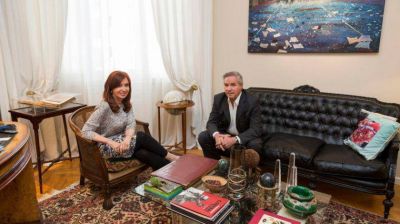 Por primera vez en 12 a�os, Cristina Kirchner y Felipe Sol� se mostraron juntos