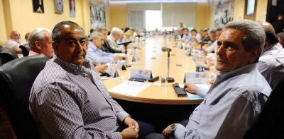 En la previa a su primera reuni�n del a�o, la CGT amenaza con ir a un paro