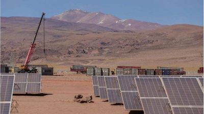 Con el parque solar en Jujuy: �Se come, se cura y se educa?