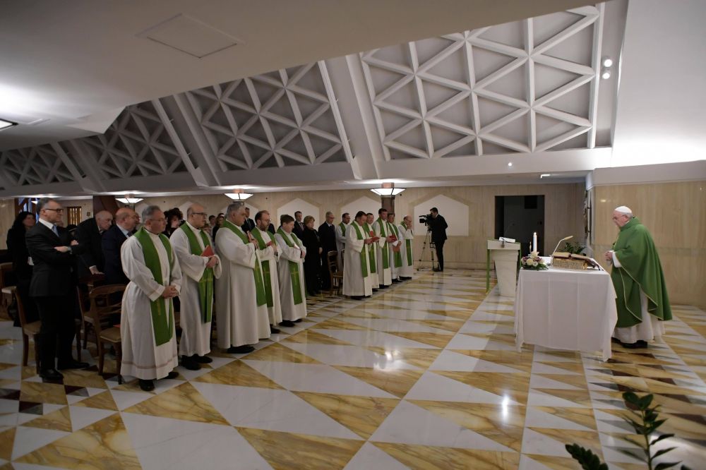 No esperes a convertirte, invita el Papa en la Misa de Santa Marta