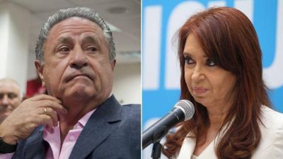 Cristina quiere que Duhalde la ayude a unificar el PJ en la provincia de Buenos Aires