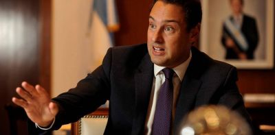 La recaudaci�n qued� en febrero nueve puntos debajo de la inflaci�n