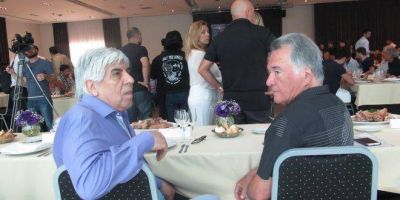 Dos popes sindicales se definieron: Hugo Moyano con Cristina, Barrionuevo con Lavagna