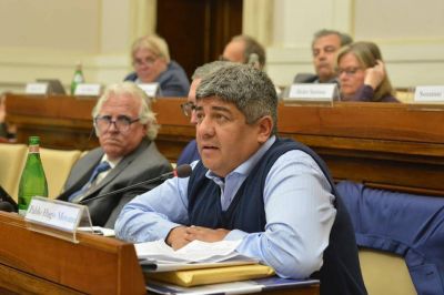 Desde el coraz�n del Vaticano, Pablo Moyano atac� con dureza al Gobierno