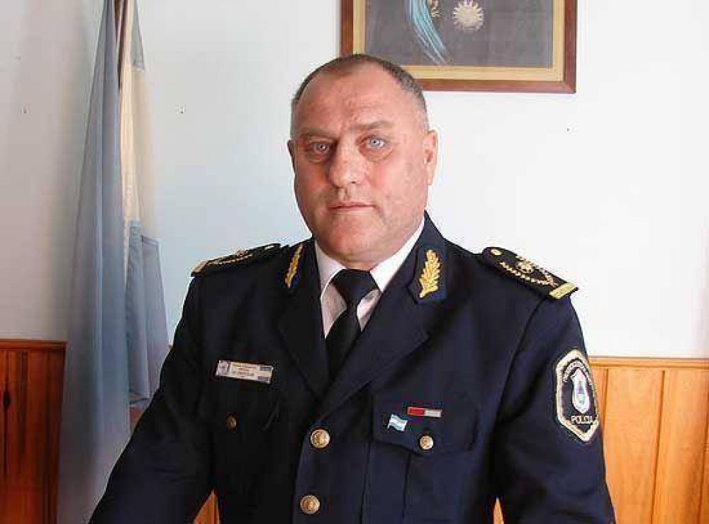 Sali� Francisco Ferencz y asumi� Juan Carlos Ort�zar