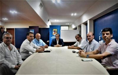 Crisis en el PAMI: fuerte reclamo del PJ bonaerense por el aumento de los remedios para jubilados