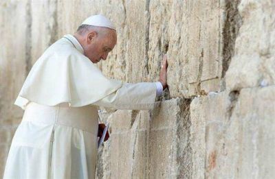 Yad Vashem y el Congreso Jud�o Mundial expresan su satisfacci�n por la decisi�n papal de abrir los archivos secretos del pontificado de P�o XII