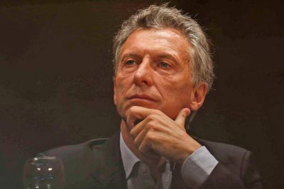 El Gobierno toma distancia de las provincias con elecciones adversas