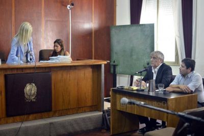 Inundaciones en La Plata: El juicio por los 89 muertos dur� un d�a y cost� 12.500 pesos