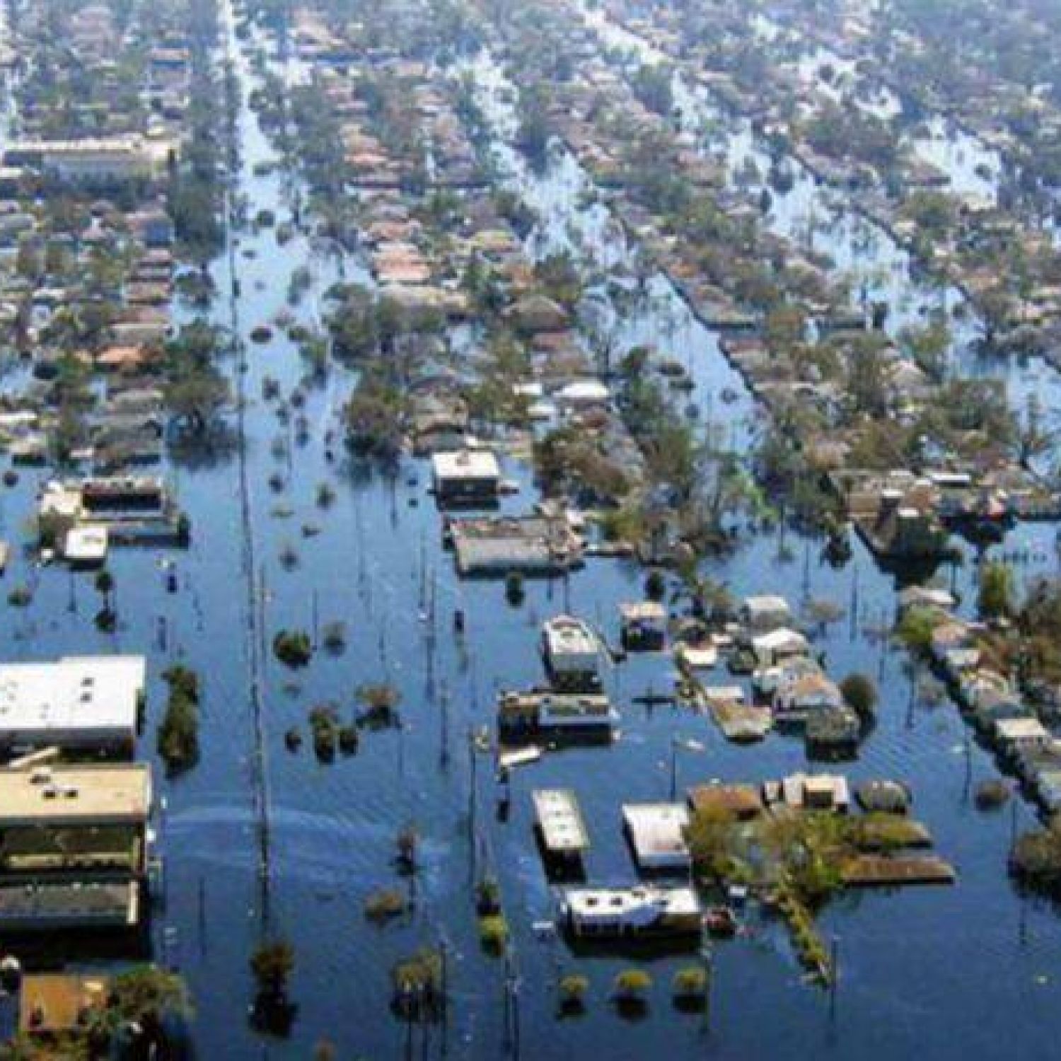 Inundaciones de La Plata un único condenado que deberá pagar $12 mil