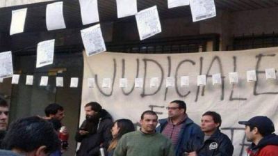 AJB denuncia falta de custodia en Registro P�blico de Comercio
