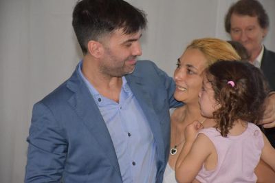 Echarren present� el proyecto Castelli 2025