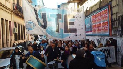 Fallo judicial a favor de la comunidad educativa porte�a