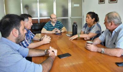 Acordaron mejoras en el abastecimiento de agua potable para Tirol, Colonia Popular y La Leonesa