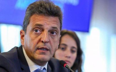 Massa: �El gobierno ha equivocado el camino y se benefician los que timbean�