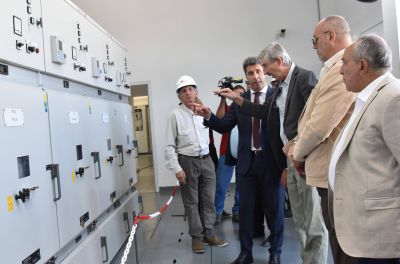 Con U$S 12 millones una estaci�n local ya inyecta energ�a solar al pa�s