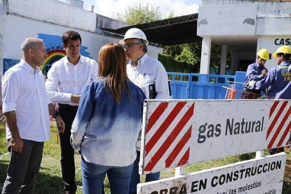 Ducot y Kerr supervisaron el inicio de las obras en la red de gas en Luchetti