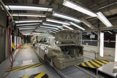 La mitad de la industria no produce; m�s suspensiones Redacci�n El Diario de la Rep�blica