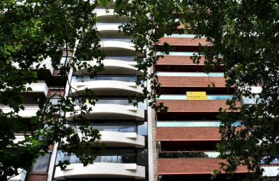 Derrumbe de las escrituras en febrero: cayeron casi un 50% en la ciudad