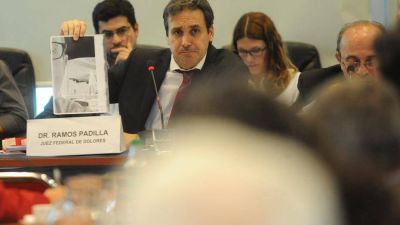 Una de esp�as y pol�tica en el caso D'Alessio