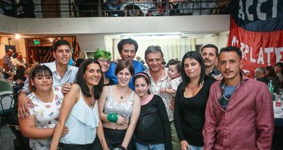 Pulti inici� su regreso al ruedo pol�tico y comenz� a armar los equipos en AM