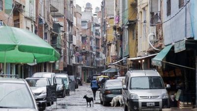 Qui�n es el cura que se enfrent� a las topadoras de la dictadura y le podr�a cambiar el nombre a la villa 1.11.14