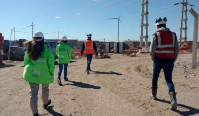 El Parque E�lico de Pomona avanza a buen ritmo