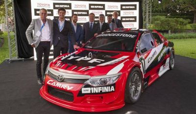 YPF y Toyota firmaron un acuerdo de recomendaci�n de combustibles
