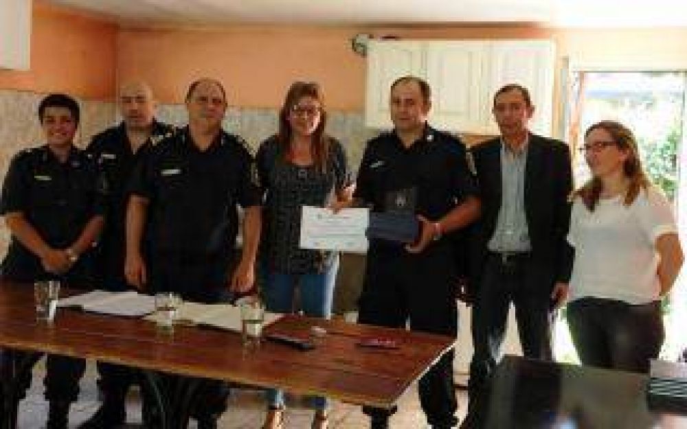 El intendente de Lezama present a las nuevas autoridades de la Polica Comunal