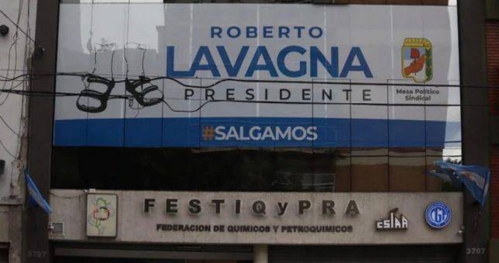 El barrionuevismo ya puso la primera gigantografa Lavagna Presidente