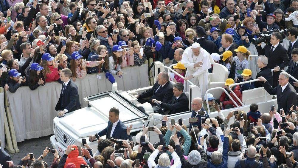 Catequesis del Papa: Hgase tu voluntad, abandonarse al amor del Padre