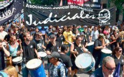 Judiciales bonaerenses exigieron una nueva convocatoria paritaria