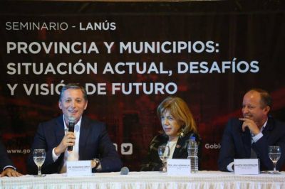 El peronismo bonaerense debati� sobre el v�nculo Provincia-municipios