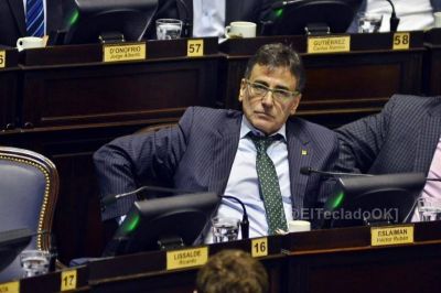 Eslaiman: �Massa es el �nico capaz de poner de pie a un pa�s que Macri destruy� en cuatro a�os�