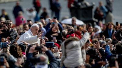 El Papa: El Padre Nuestro es una oraci�n combativa