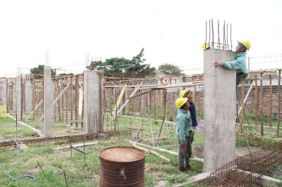 Avanzan los trabajos del Natatorio Municipal en Quequ�n