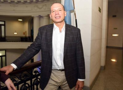 Berni se lanza oficialmente como candidato a gobernador