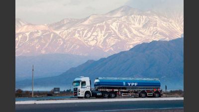 Destacan el aumento de las reservas hidrocarbur�feras de YPF