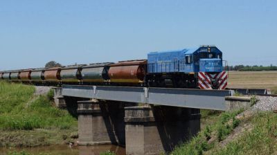 Horas decisivas para saber si el ramal ferroviario a Vaca Muerta ser� realidad o quedar� en un proyecto