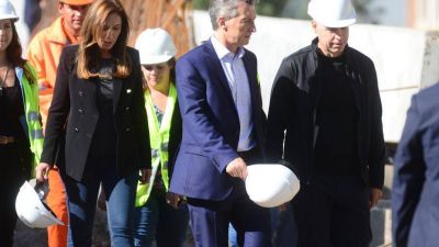 Vidal sufre con Macri